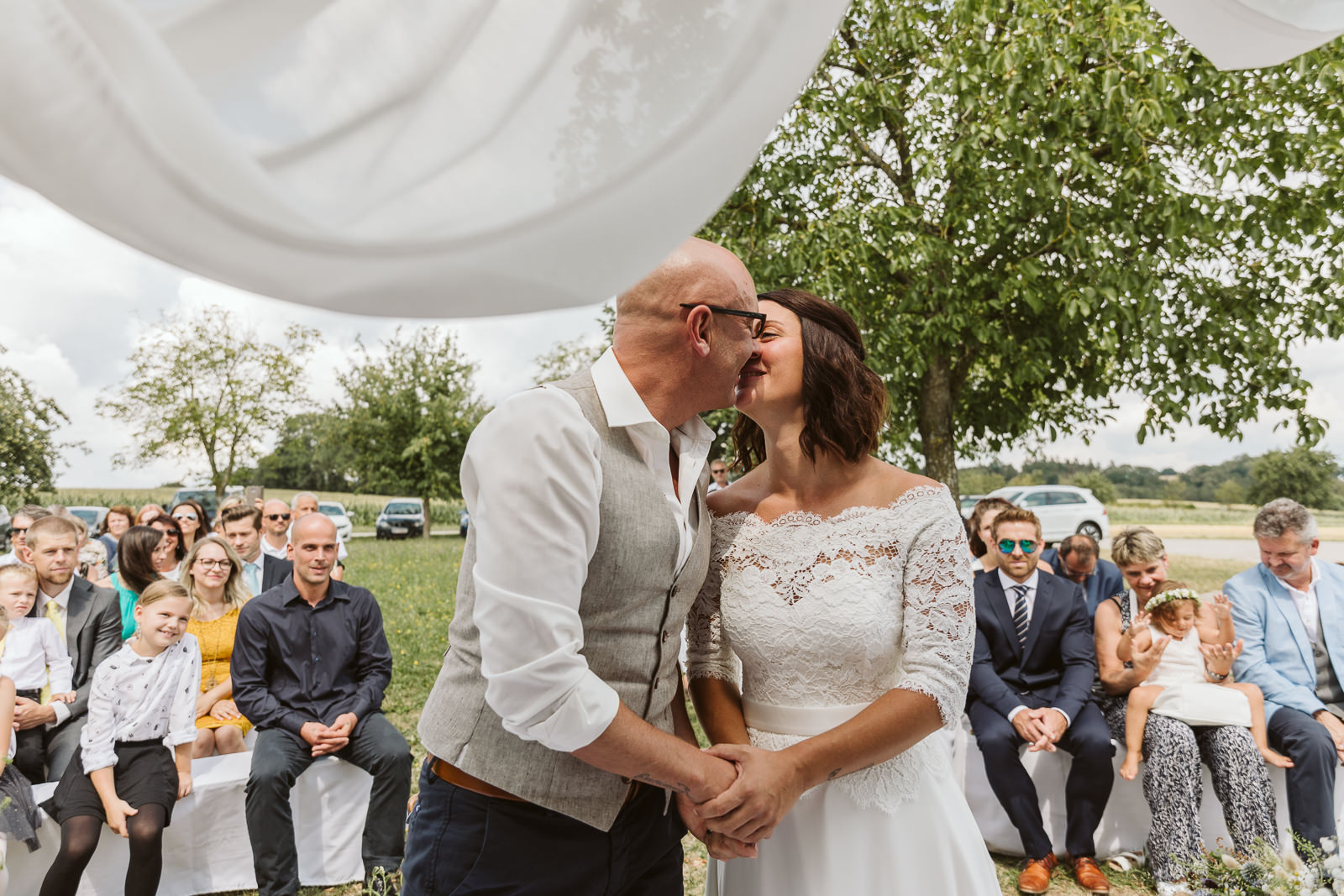 hochzeit heuriger am hochfeld bad schallerbach wels grieskirchen hochzeitsfotografin fotografin christiane wolfram 0021