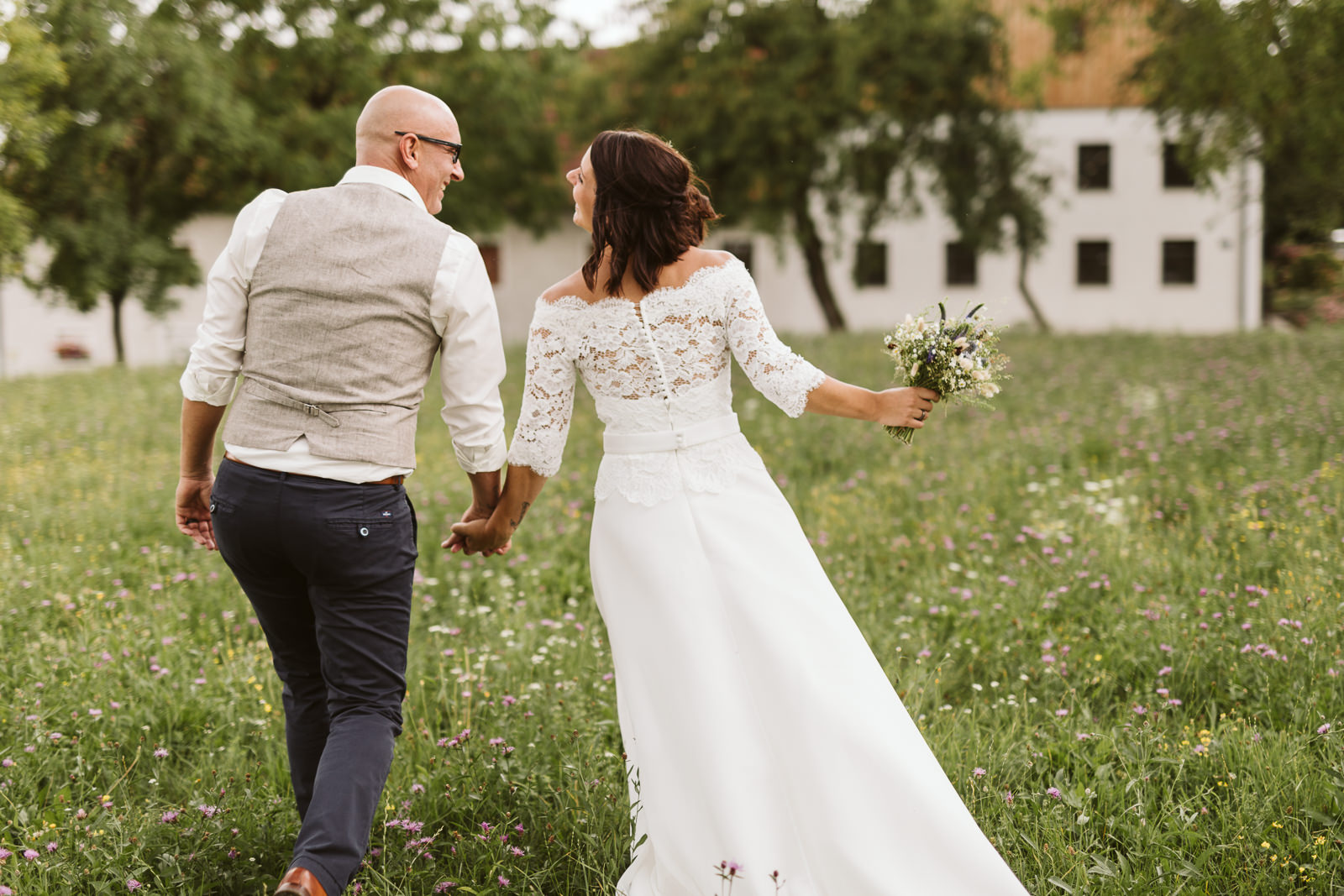 hochzeit heuriger am hochfeld bad schallerbach wels grieskirchen hochzeitsfotografin fotografin christiane wolfram 0045