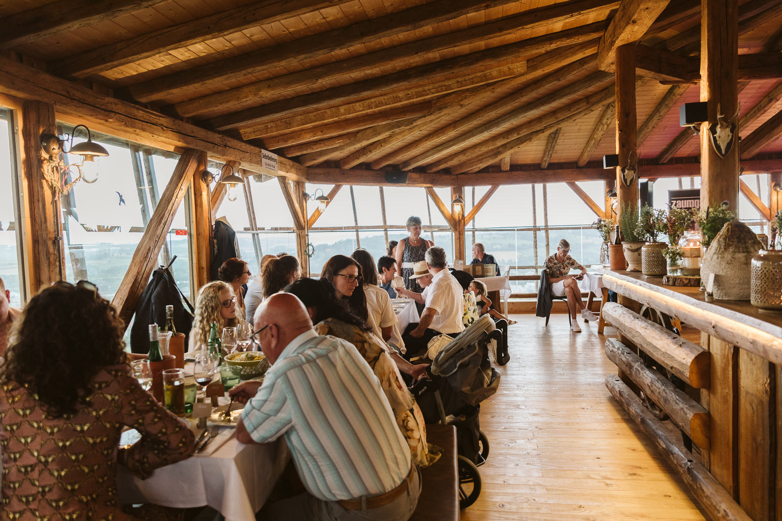 hochzeit heuriger am hochfeld bad schallerbach wels grieskirchen hochzeitsfotografin fotografin christiane wolfram 0060