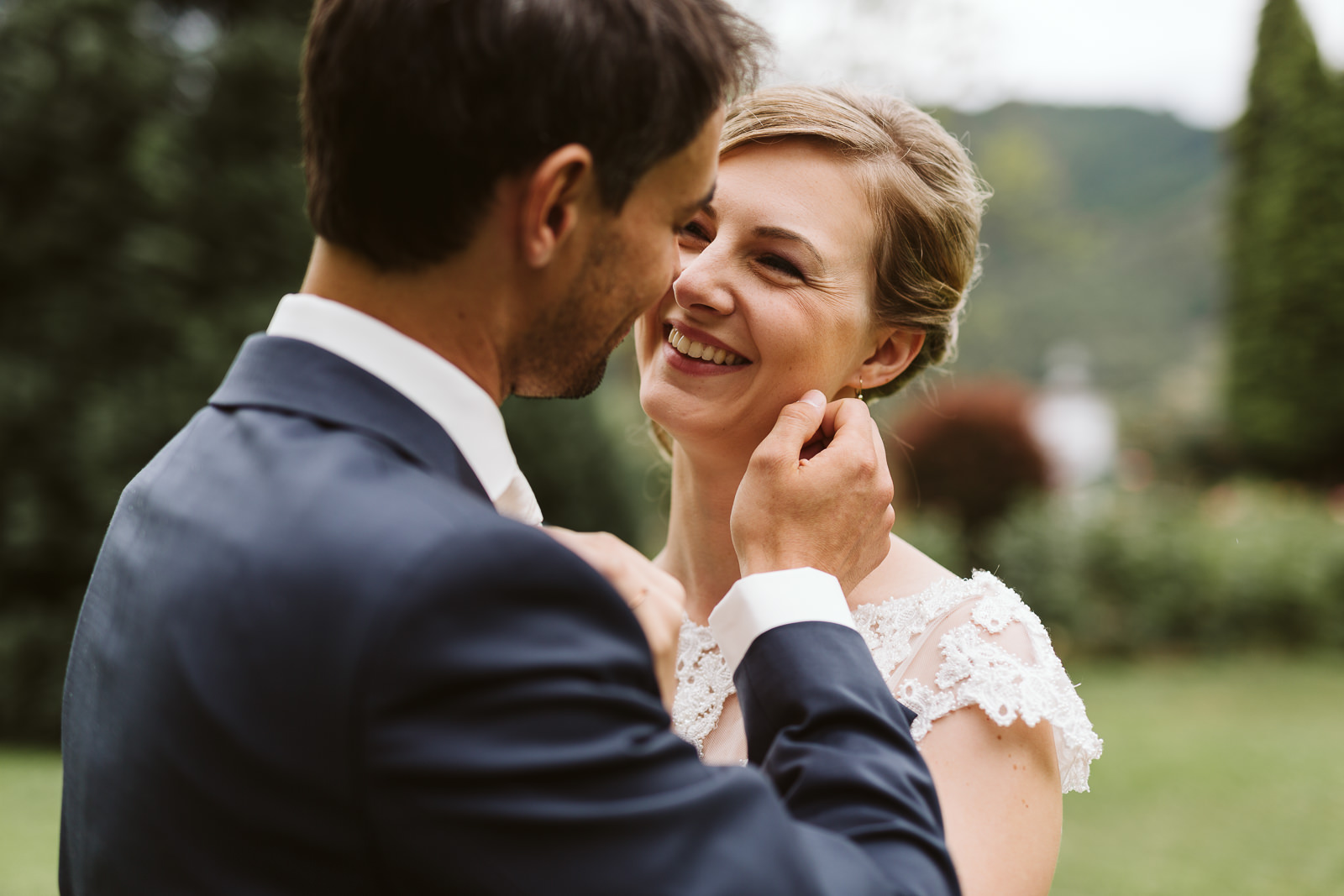 hochzeit schloss spitz an der donau wachau pfarrkirche weinberge hochzeitsfotos hochzeitsfotografin oberoesterreich niederoesterreich fotografin christiane wolfram 0034