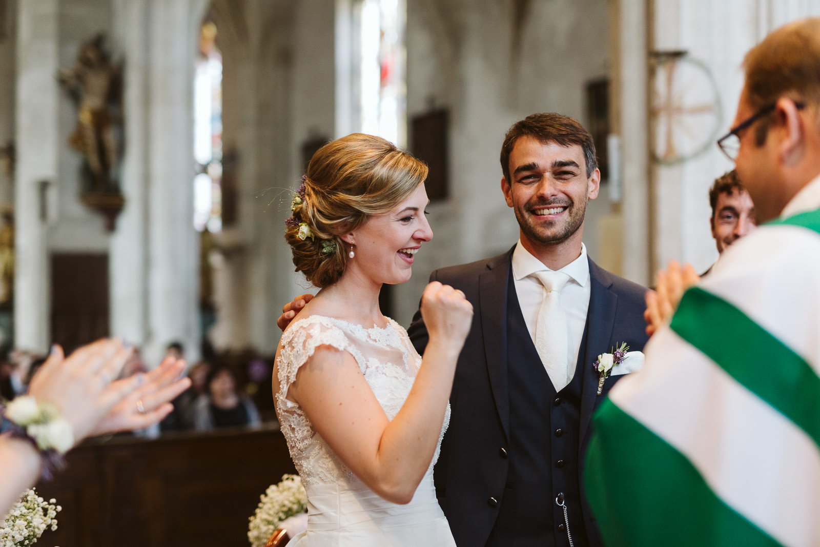 hochzeit schloss spitz an der donau wachau pfarrkirche weinberge hochzeitsfotos hochzeitsfotografin oberoesterreich niederoesterreich fotografin christiane wolfram 0055