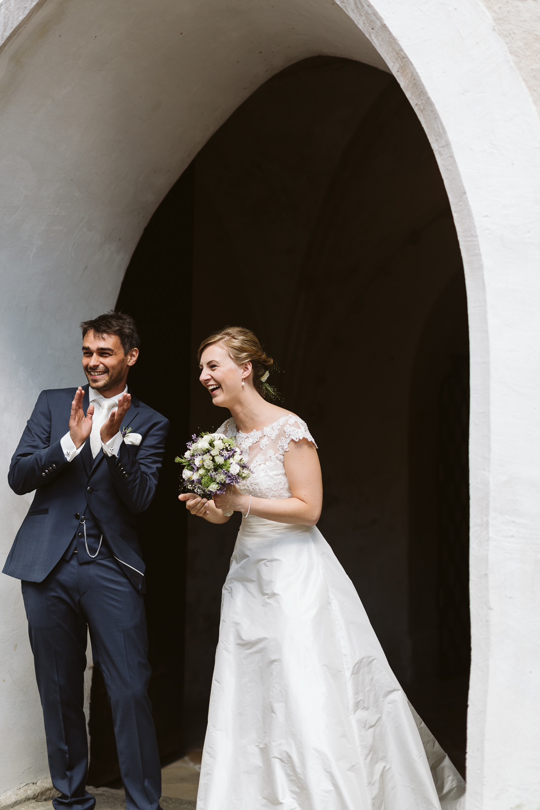 hochzeit schloss spitz an der donau wachau pfarrkirche weinberge hochzeitsfotos hochzeitsfotografin oberoesterreich niederoesterreich fotografin christiane wolfram 0070