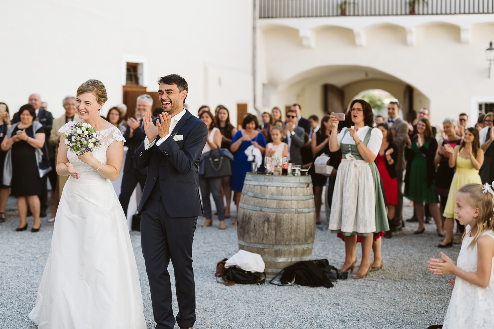 hochzeit schloss spitz an der donau wachau pfarrkirche weinberge hochzeitsfotos hochzeitsfotografin oberoesterreich niederoesterreich fotografin christiane wolfram 0093