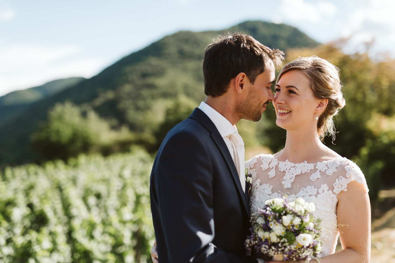 hochzeit schloss spitz an der donau wachau pfarrkirche weinberge hochzeitsfotos hochzeitsfotografin oberoesterreich niederoesterreich fotografin christiane wolfram 0108