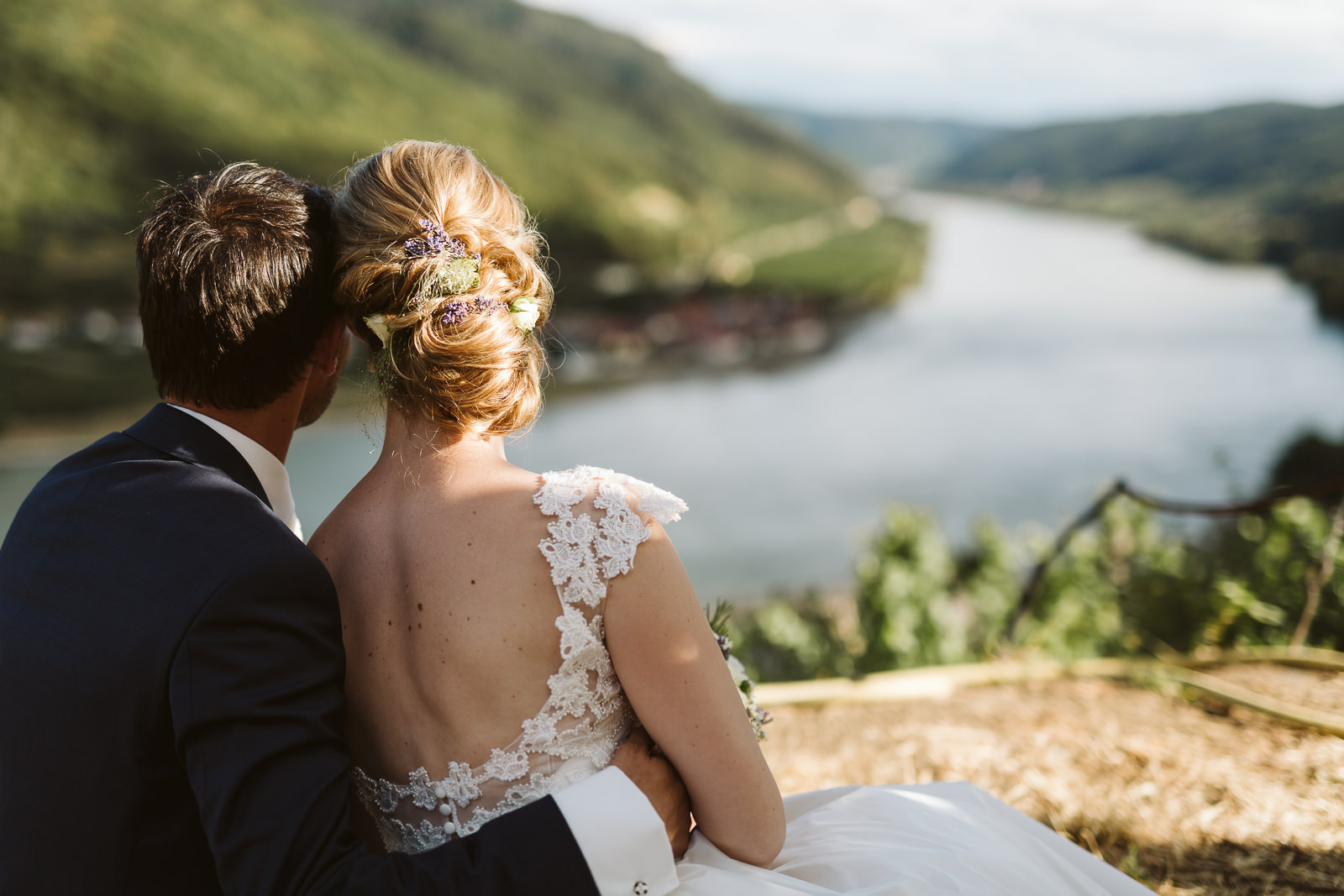 hochzeit schloss spitz an der donau wachau pfarrkirche weinberge hochzeitsfotos hochzeitsfotografin oberoesterreich niederoesterreich fotografin christiane wolfram 0120