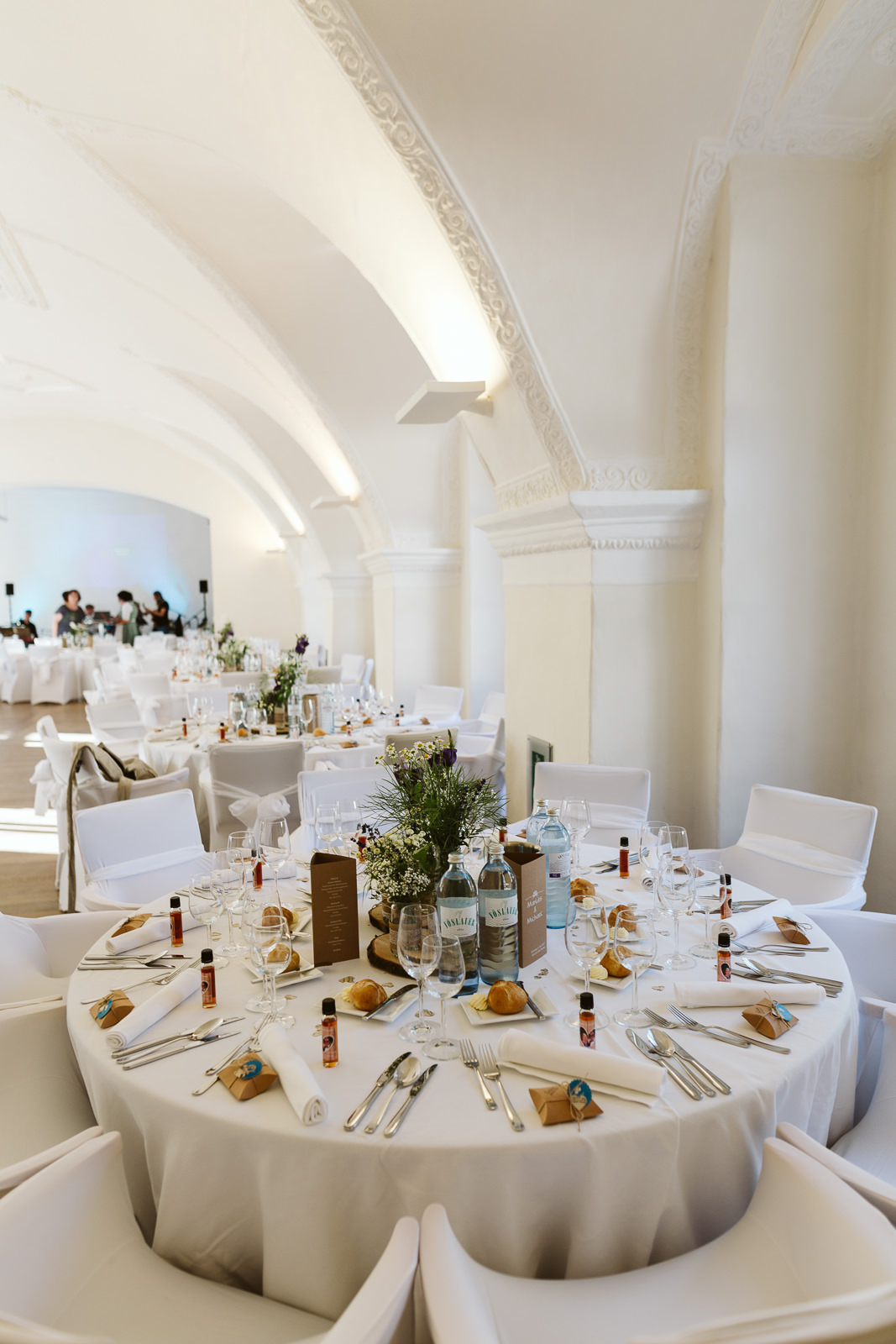 hochzeit schloss spitz an der donau wachau pfarrkirche weinberge hochzeitsfotos hochzeitsfotografin oberoesterreich niederoesterreich fotografin christiane wolfram 0133