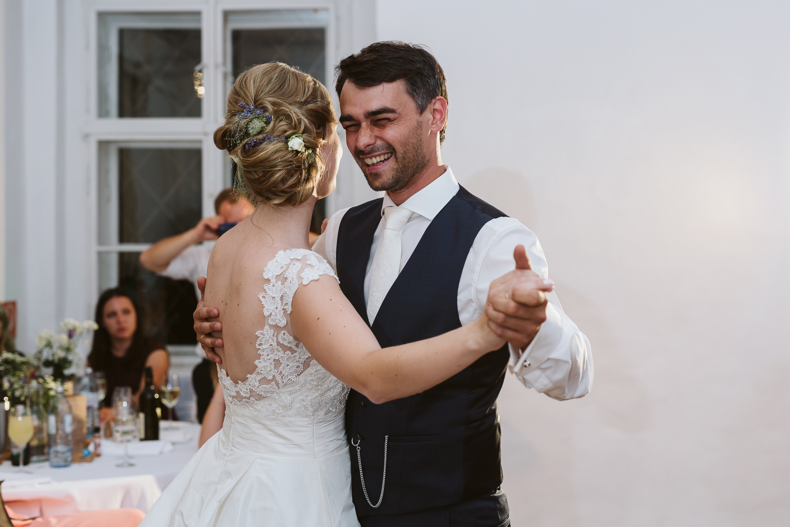 hochzeit schloss spitz an der donau wachau pfarrkirche weinberge hochzeitsfotos hochzeitsfotografin oberoesterreich niederoesterreich fotografin christiane wolfram 0152