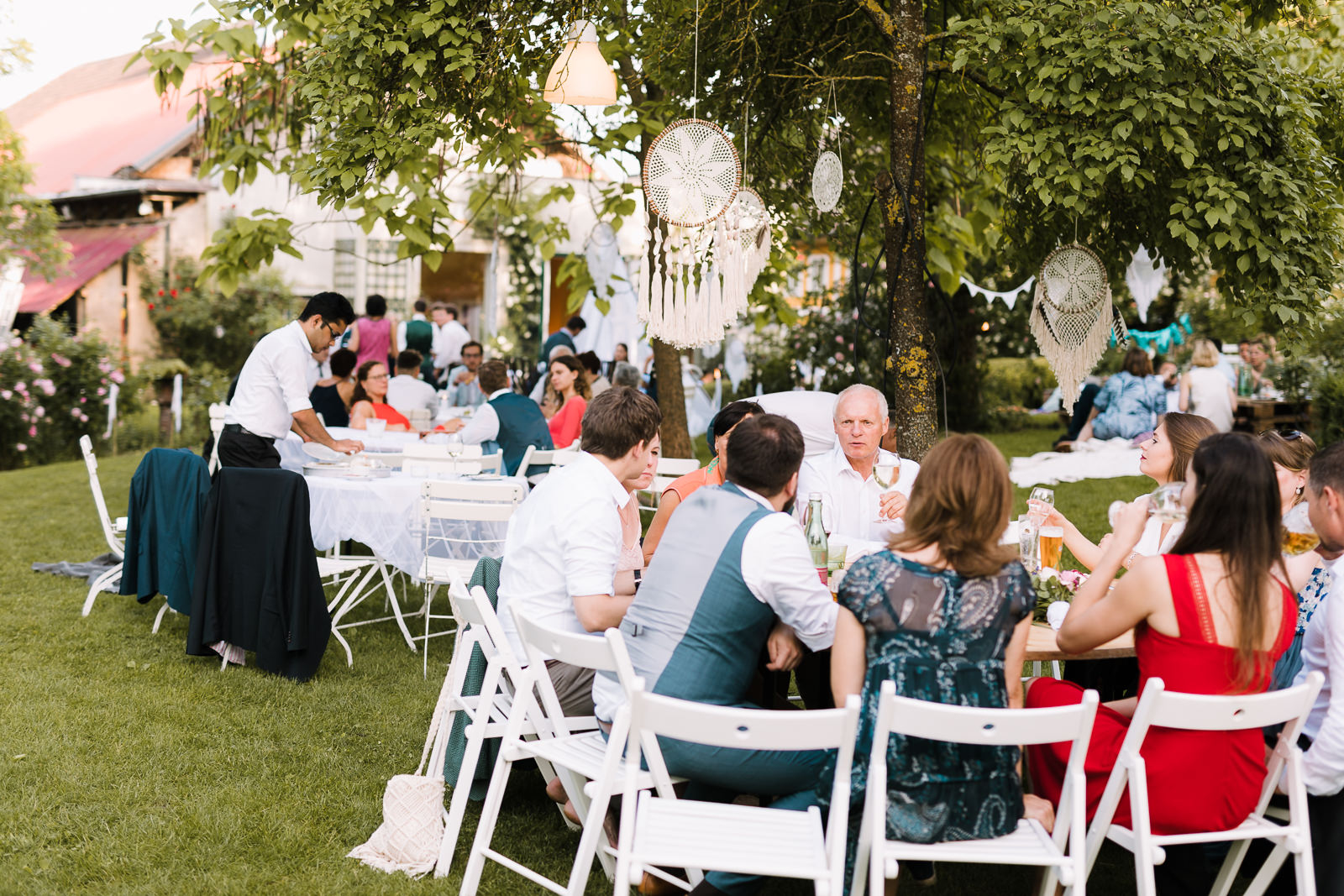 sommerhochzeit oberhauser kranzing outdoor boho oriental wedding christiane wolfram 096