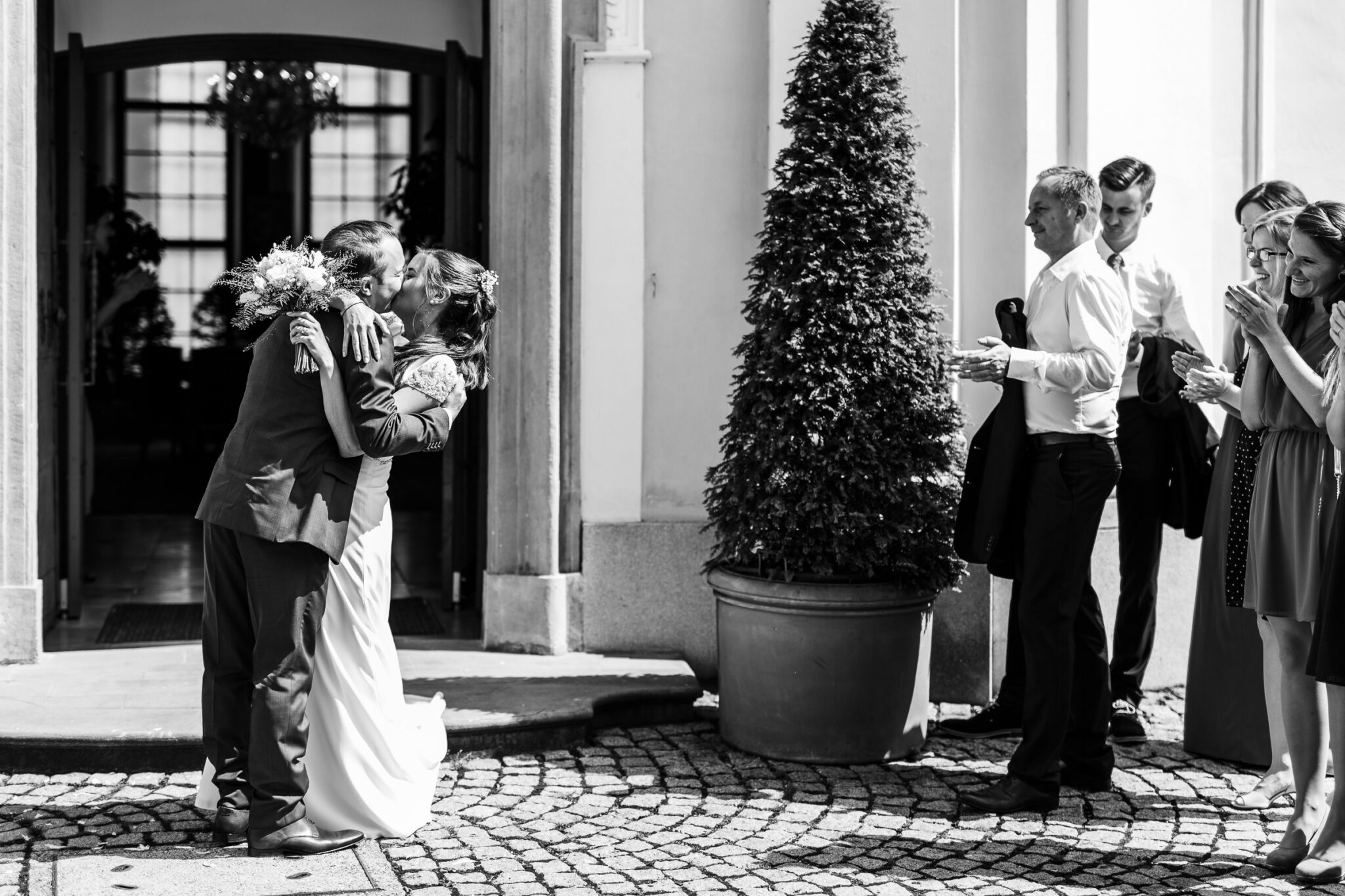 sommerhochzeit steyr schloss lamberg standesamt h c christiane wolfram 070