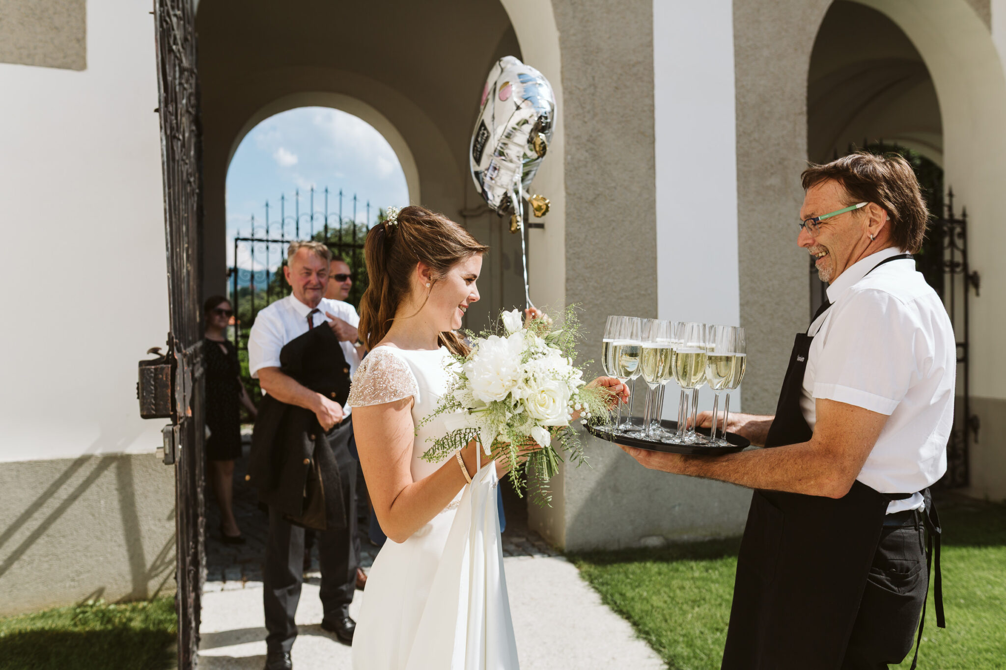 sommerhochzeit steyr schloss lamberg standesamt h c christiane wolfram 084