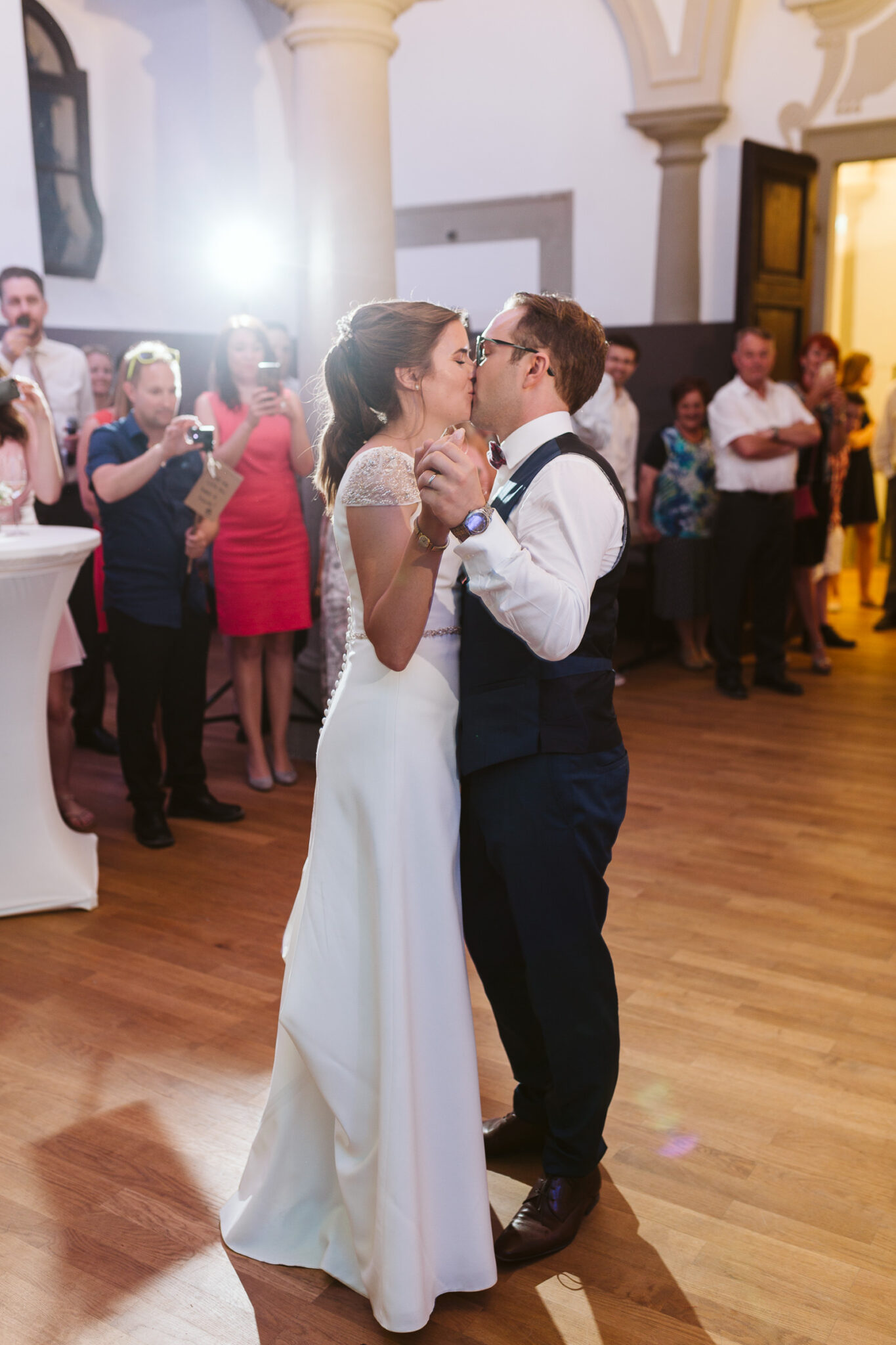 sommerhochzeit steyr schloss lamberg standesamt h c christiane wolfram 123