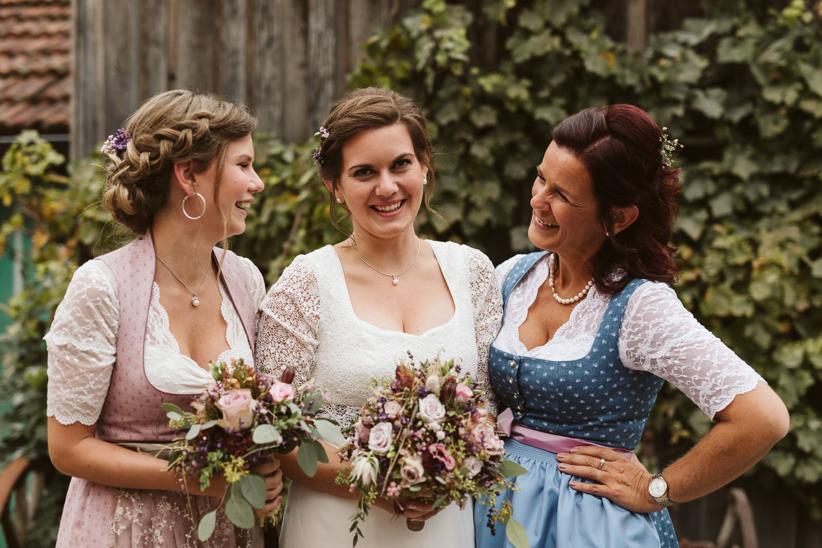 trachten hochzeit vöcklamarkt vöcklabruck hochzeitsfotograf christiane wolfram salzkammergut traunviertel stehrerhof fotografin christiane wolfram 0056