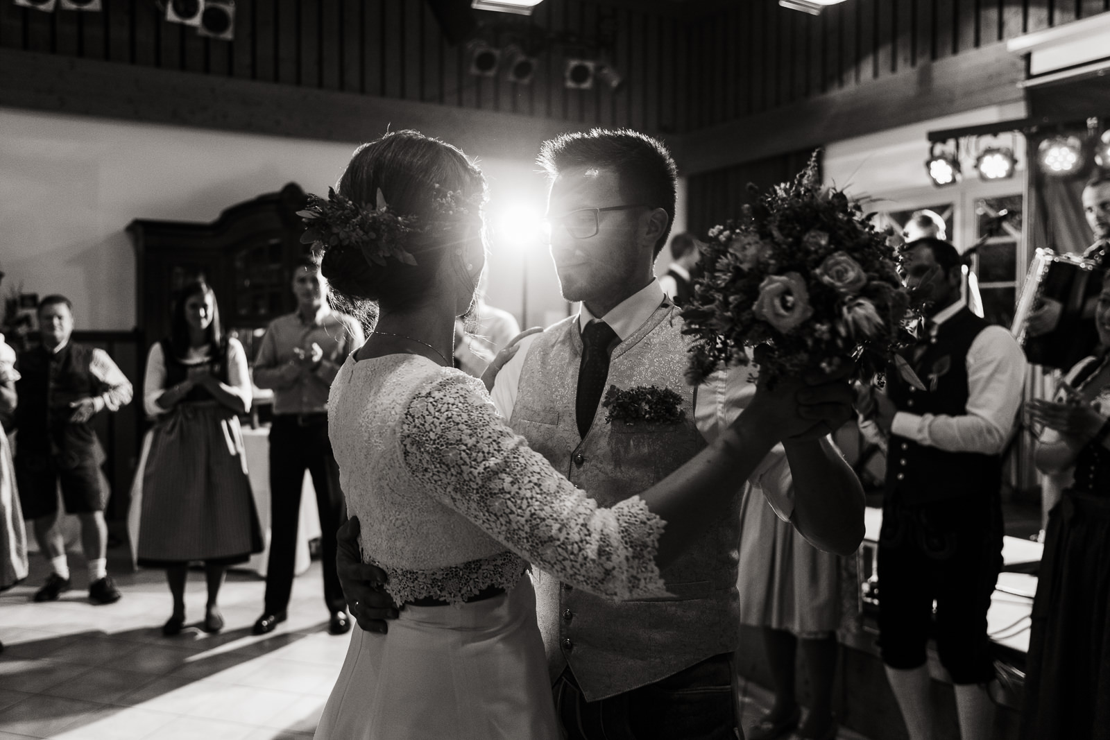 trachten hochzeit vöcklamarkt vöcklabruck hochzeitsfotograf christiane wolfram salzkammergut traunviertel stehrerhof fotografin christiane wolfram 0065
