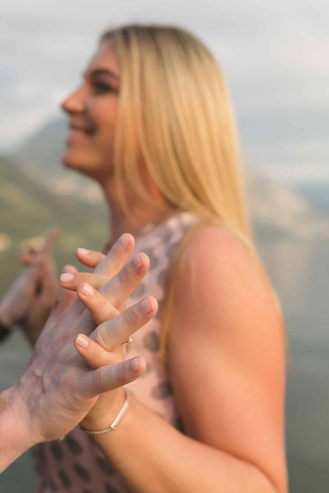 engagementshooting paarfotos couplesession engagement verlobungsfotos hochzeitsfotos hochzeitsfotografin traunsee gmunden oberösterreich 11 christiane eckl 2016 08 15 18 15 42