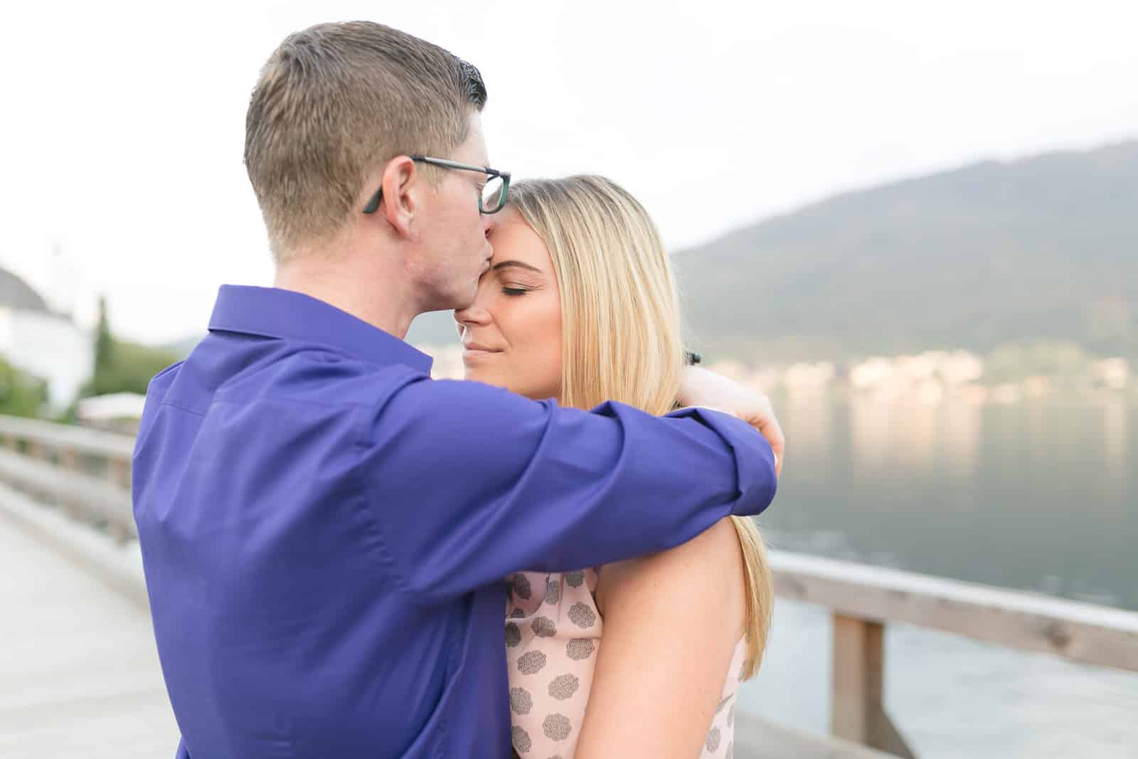 engagementshooting paarfotos couplesession engagement verlobungsfotos hochzeitsfotos hochzeitsfotografin traunsee gmunden oberösterreich 16 christiane eckl 2016 08 15 18 32 50