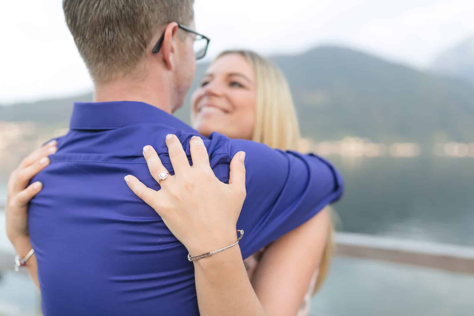engagementshooting paarfotos couplesession engagement verlobungsfotos hochzeitsfotos hochzeitsfotografin traunsee gmunden oberösterreich 17 christiane eckl 2016 08 15 18 33 01