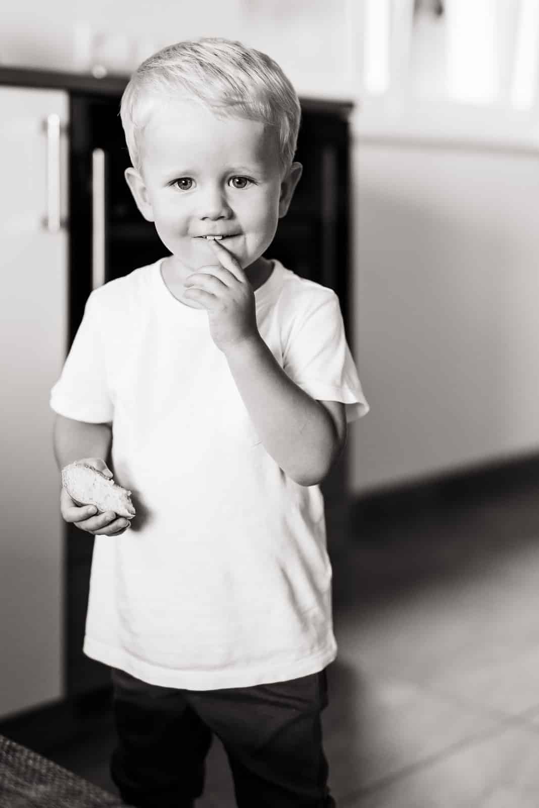 homestory family kids reallife linz oberoesterreich indoor home familienfotos 03 christiane eckl 2017 08 19 16 40 20