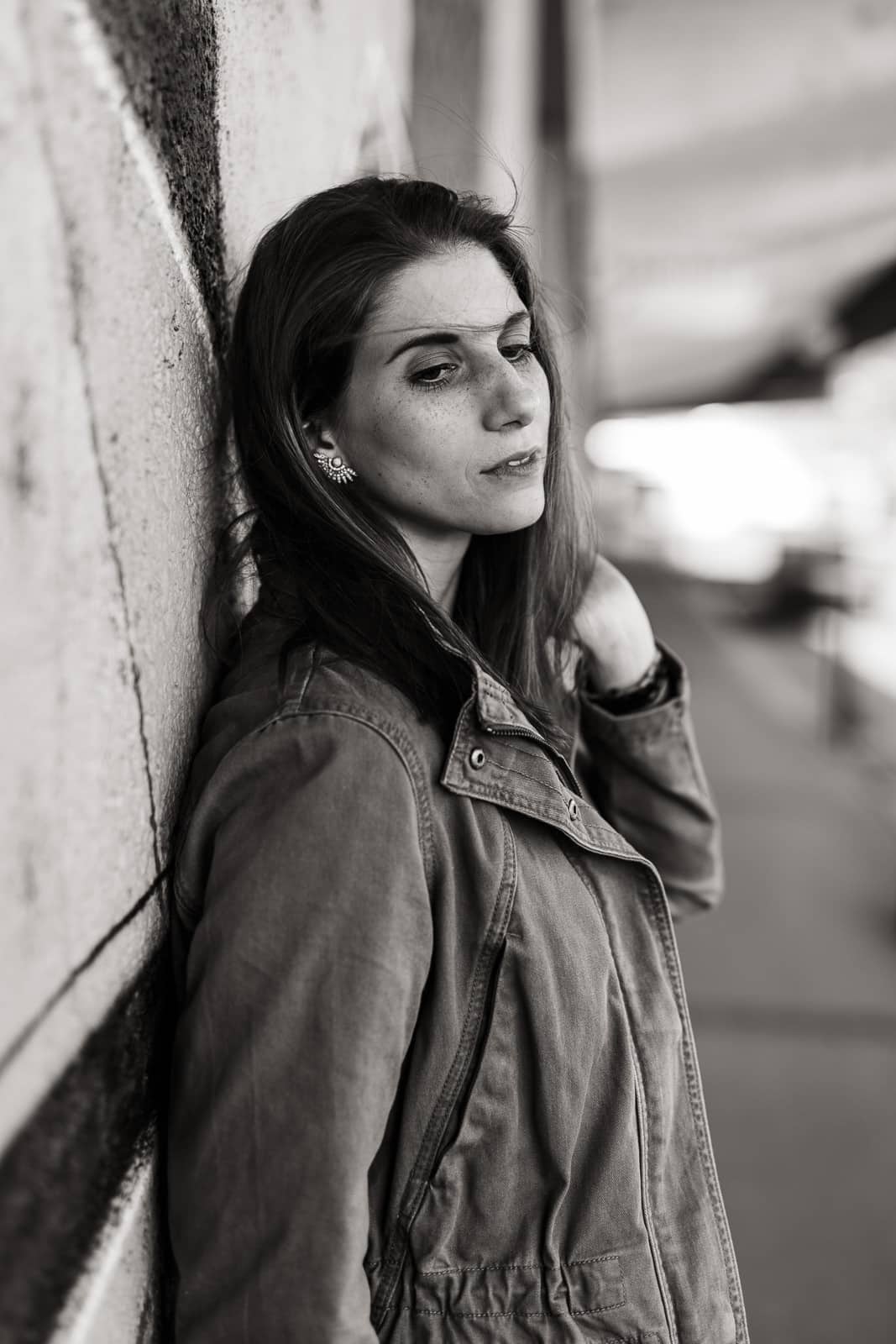 lifestyle shooting linz hafen bianca portrait women 040 christiane wolfram 2019 03 23 17 53 13