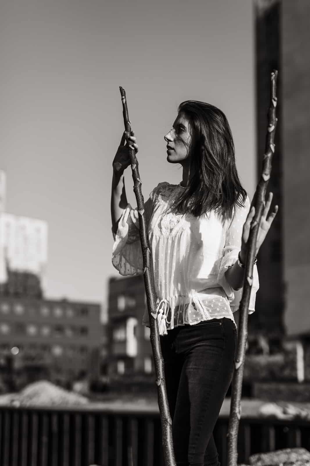 lifestyle shooting linz hafen bianca portrait women 045 christiane wolfram 2019 03 23 18 00 57