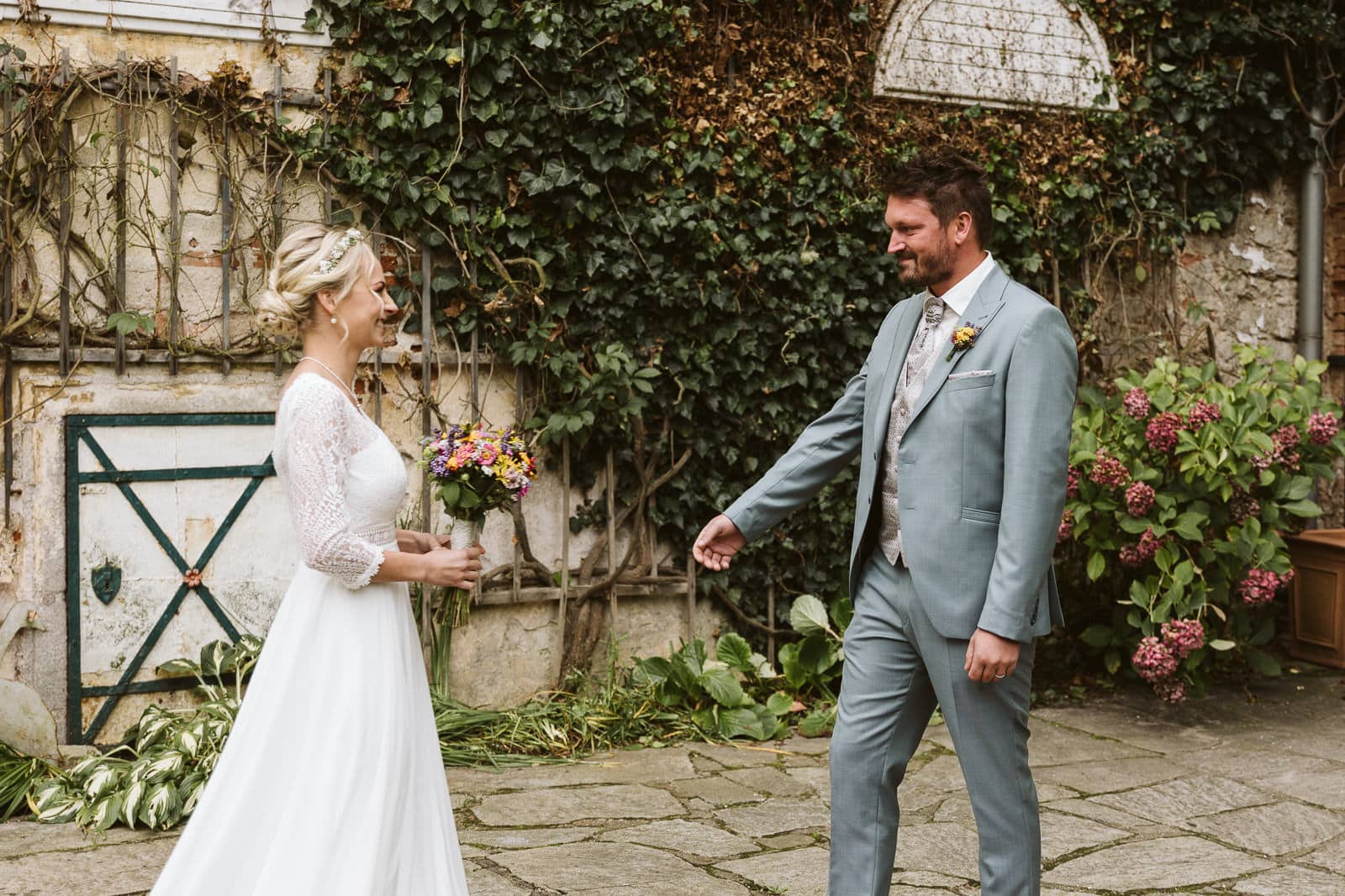 hochzeit schloss aschach eferding oberoesterreich location paarfotos hochzeitsfotografin wels linz fotografin christiane wolfram 0113